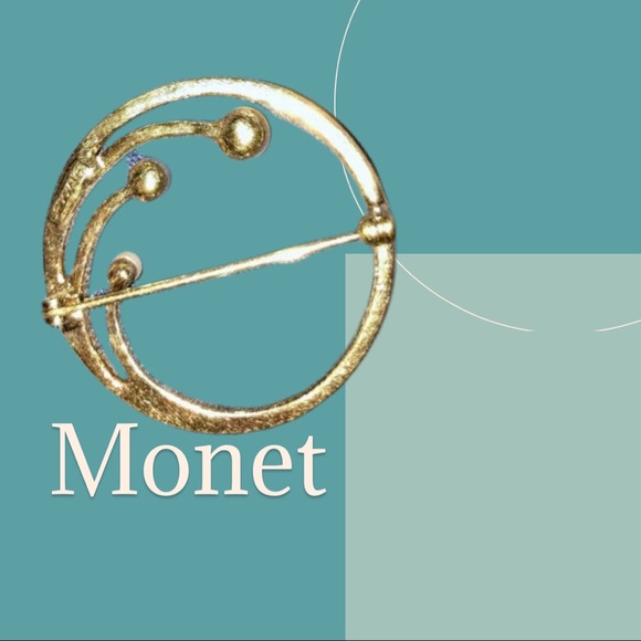 Vintage Monet brooch - Picture 2 of 2